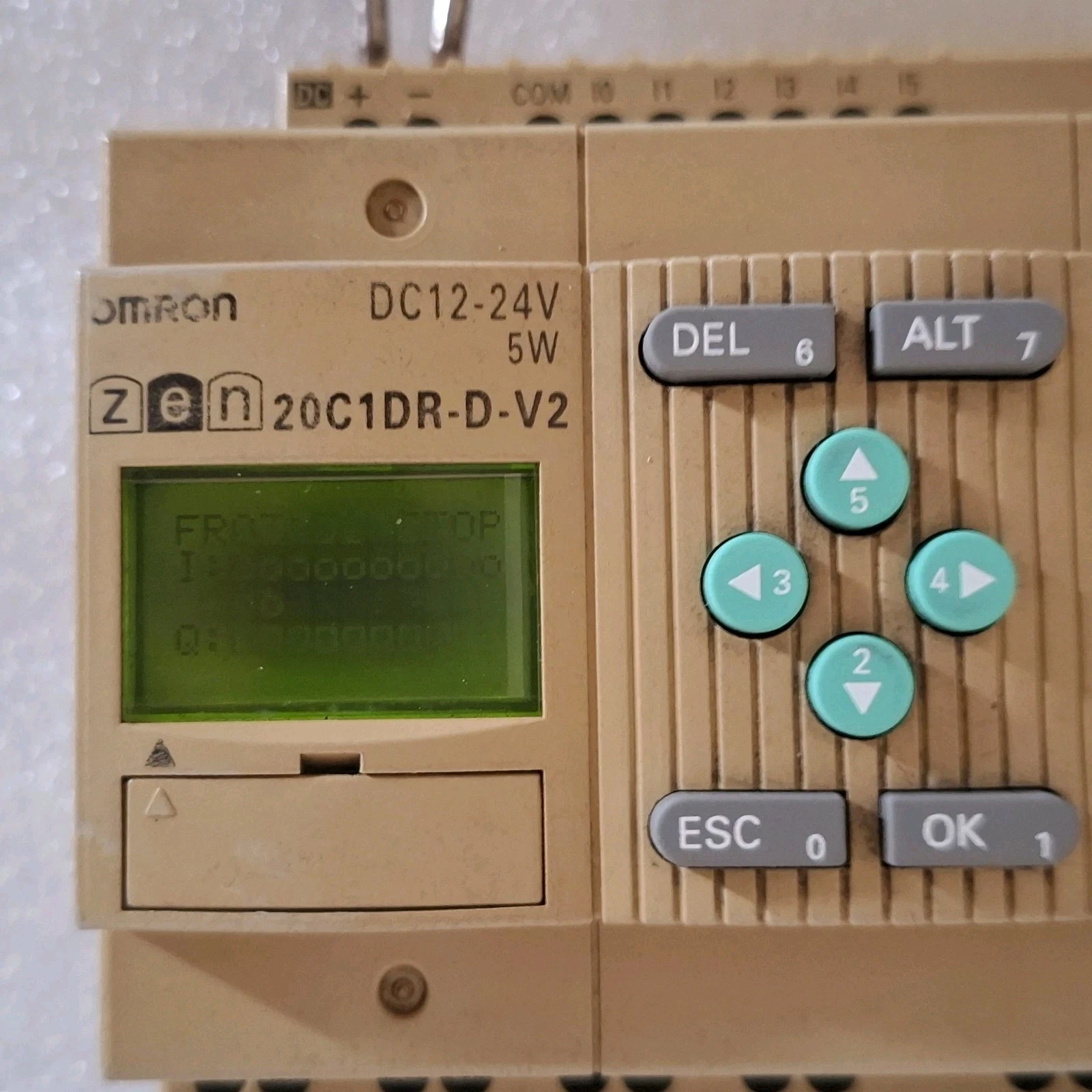 OMRON ZEN-20C1DR-D-V2 CPU UNIT 24V DC TESTED AS PHOTOS 20C1DRDV2